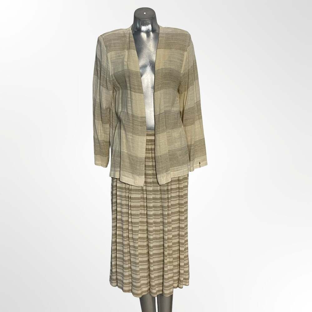 Just Max by Arthur Max Plaid Blazer and Skirt Set - Picture 2 of 9